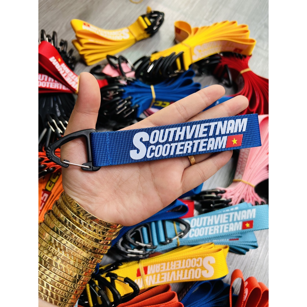 Dây Móc Khóa Chữ South VietNam nhiều màu sắc