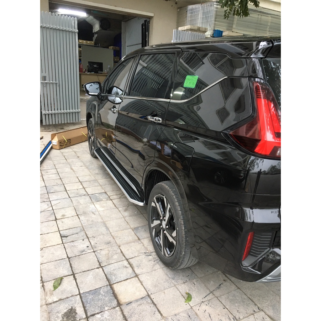 Bậc lên xuống, bệ bước chân ô tô Xpander . Mẫu nhôm đúc cao cấp  MH