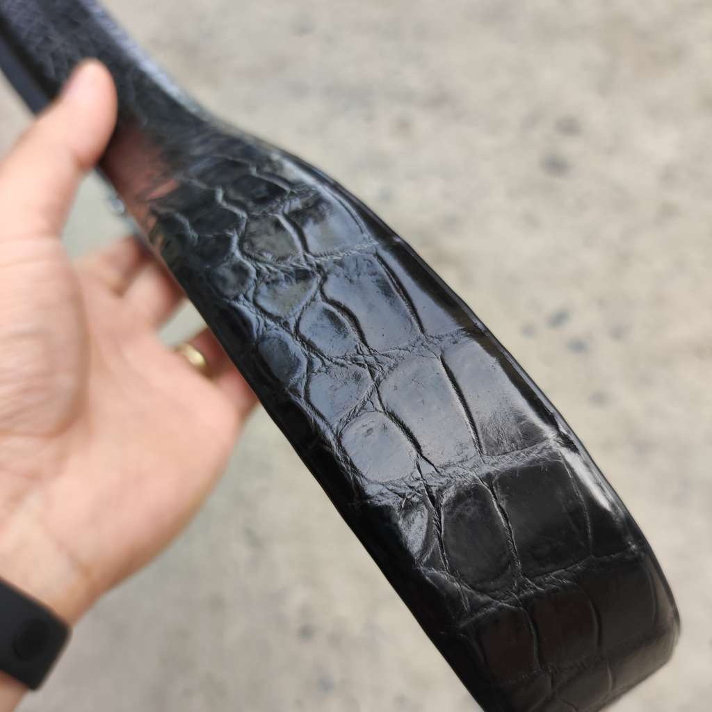 Thắt lưng liền nguyên tấm da bụng cá sấu N29D1