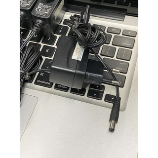 Nguồn DC 5V - 0.5A chui lớn 5.5x2.1mm