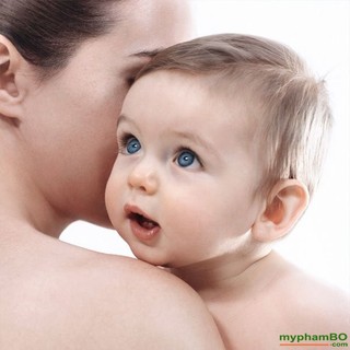 Sữa tắm gội cho bé BEBE KLORANE