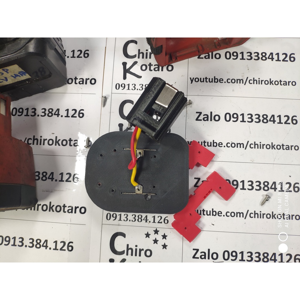 Đế chuyển máy Hilti 12V NiMH pin đút đút sang dùng hộp pin Makita LXT đóng 12V hoặc 14V