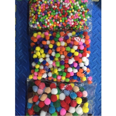 Đồ mầm non - Túi bom bom trang trí mầm non chất bông nhiều màu nhiều kích thước