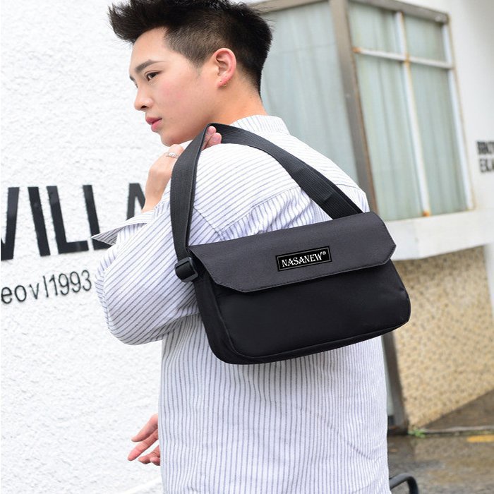 Túi đeo chéo NASANEW đựng ipad Hàn Quốc chất lượng cao vải chống thấm nước tặng 1 thắt lưng