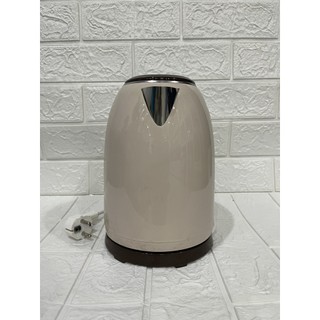Ấm đun nước siêu tốc Famco 1.7L