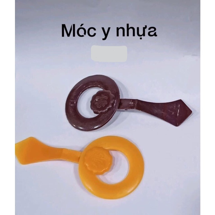 Móc y Nhựa