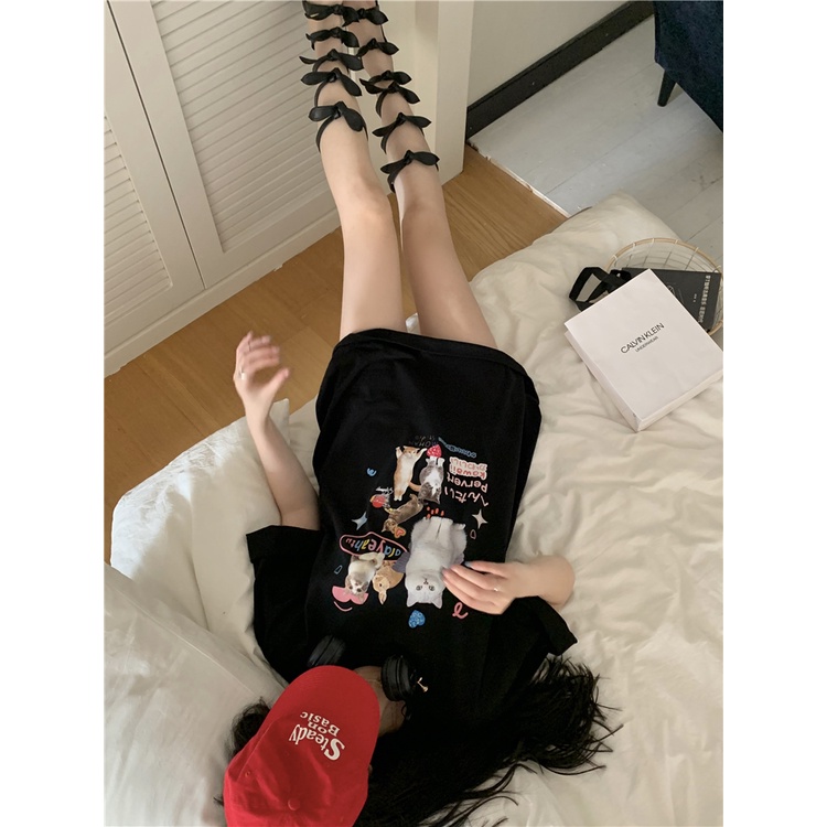 Áo Thun Tay Ngắn Dáng Rộng In Hình Cô Gái Và Chú Mèo Dễ Thương Phong Cách Hàn Quốc Thời Trang Cho Nữ