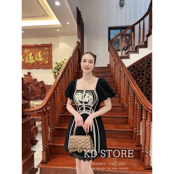 Váy ren mới siêu xinh