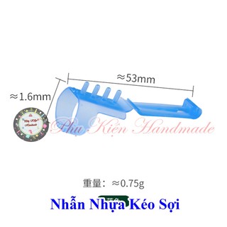 Nhẫn nhựa kéo sợi (Giao màu ngẫu nhiên)