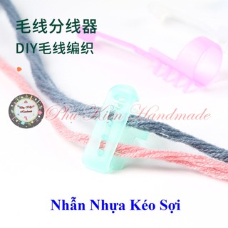Nhẫn nhựa kéo sợi (Giao màu ngẫu nhiên)