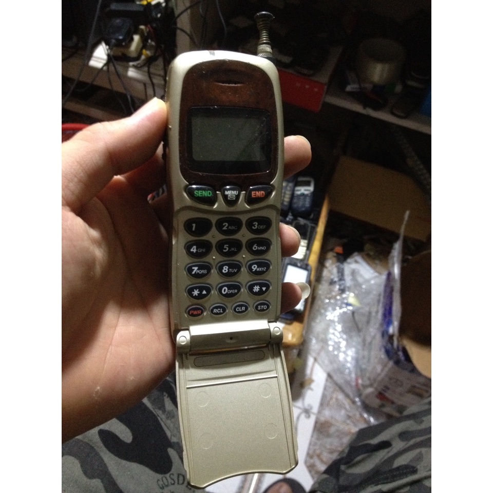 Xác AUDIOVOX . PCX-1000 ngoại hình nét, không bin, không tét, không rõ tình trạng