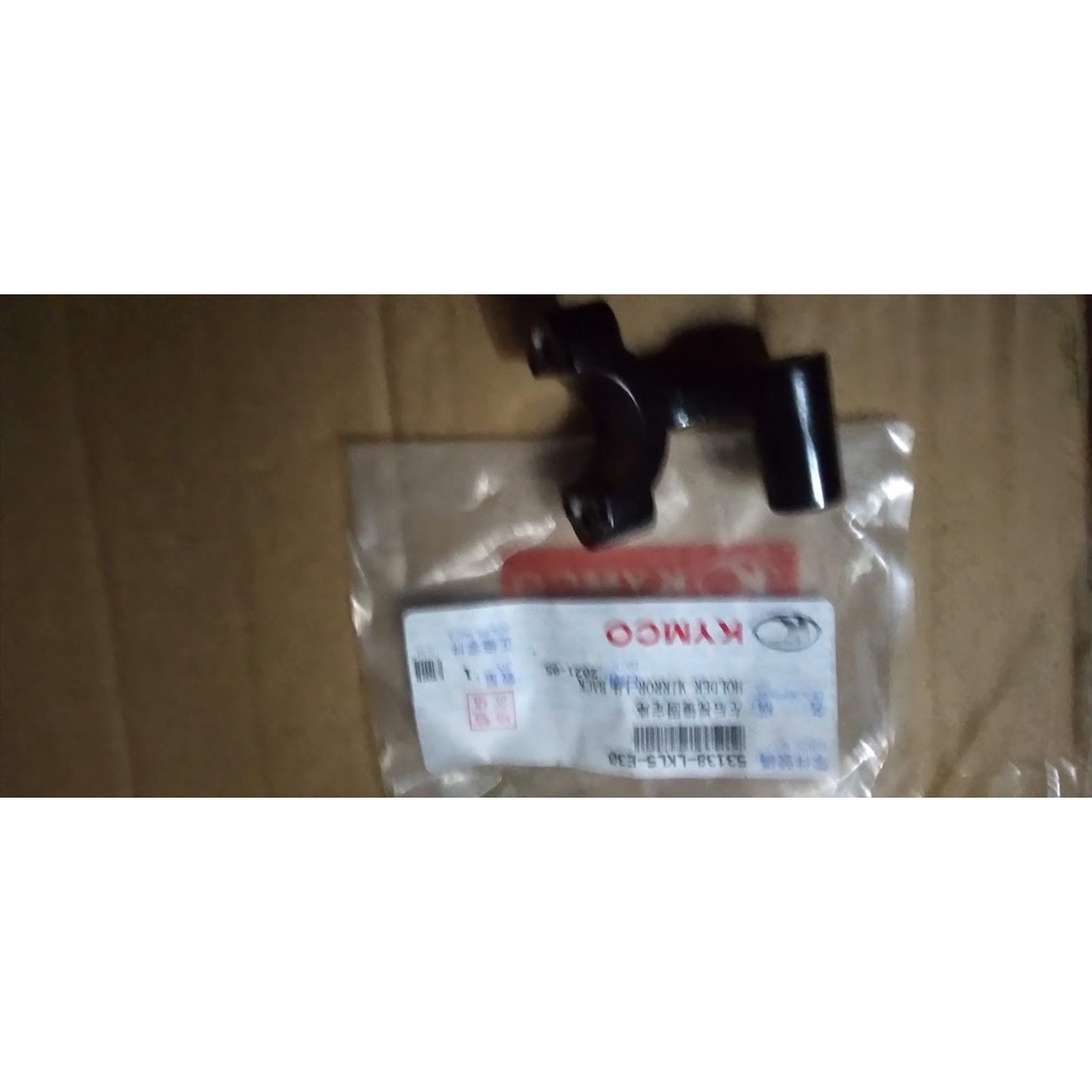 Cùm chân kính chiếu hậu trái xe Kpipe 50cc ( KYMCO )