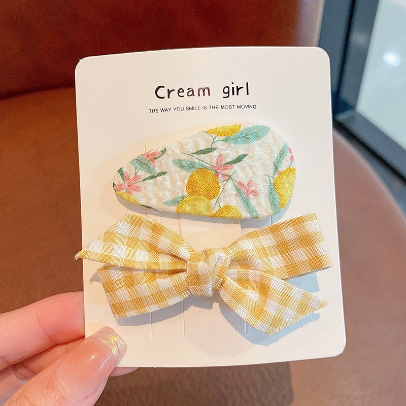 Set 2 kẹp tóc họa tiết hoạt hình dễ thương cho bé gái đáng yêu