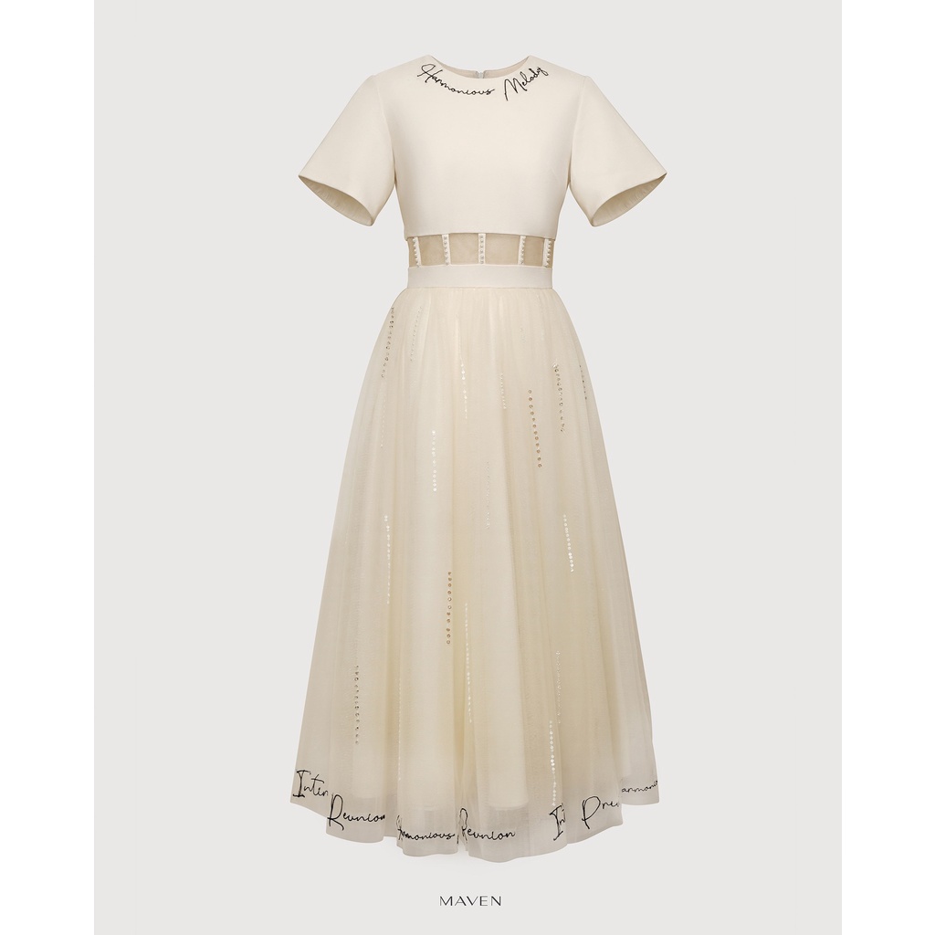MAVEN - Váy trắng xoè phối lưới cổ tròn đính kết Wendy Dress