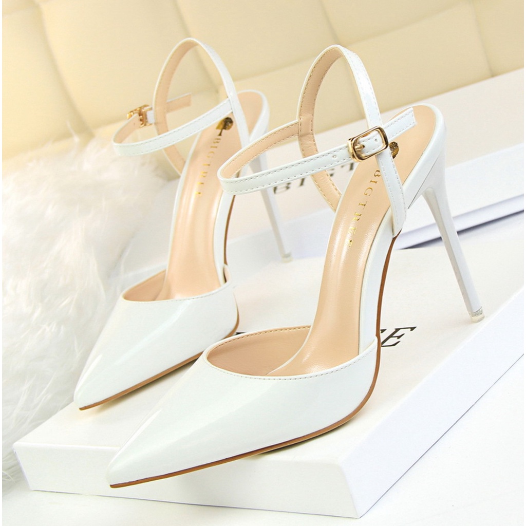 Giày cao gót mũi nhọn gót nhọn cao 9P chất liệu da bóng, tôn dáng - Dazzling Shoes DA806