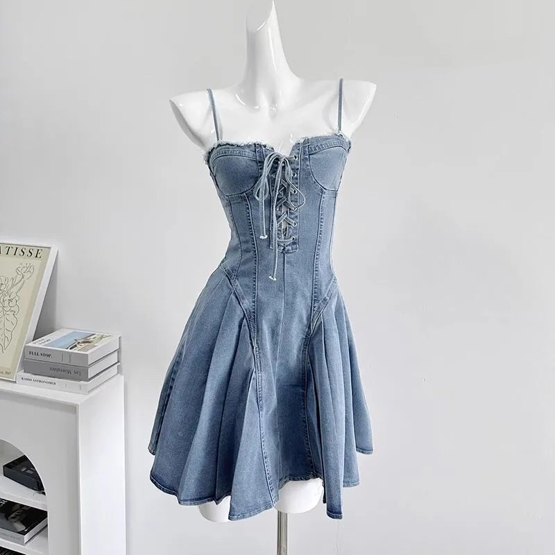 UV008 Đầm jeans Denim Váy bò 2 dây xếp ly sexy  tôn dáng bó eo siêu đẹp đi chơi mẫu mới  rút dây hot