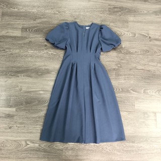 Đầm WH tay bồng cổ tròn xẻ V