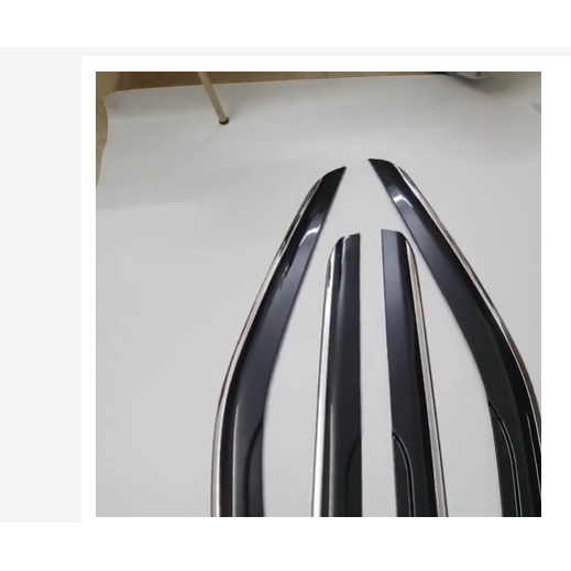 Bộ Vè che mưa xe Toyota Veloz Cross 2022 - 2023 Nhựa đen dày, chỉ mạ cao cấp