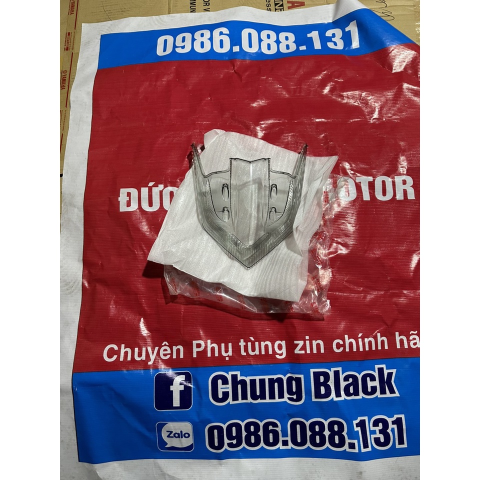Kính đèn hậu Ju FI zin chính hãng yamaha