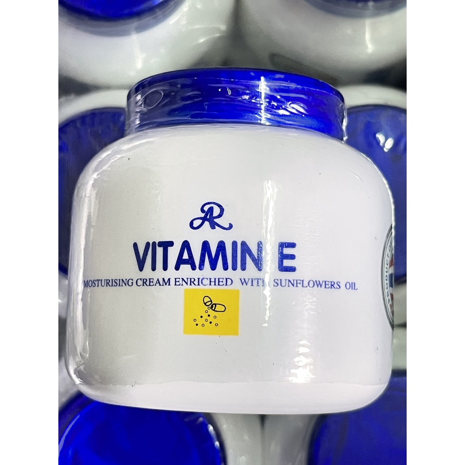 Kem Vitamin E Nắp Xanh Thái Lan