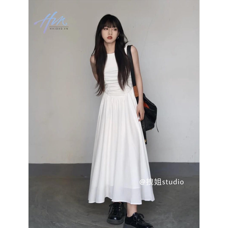Đầm Dài Xếp Ly Sát Nách Dáng Ôm Màu Trắng Phong Cách Cổ Điển Thời Trang Xuân Hè Kiểu Mới Cho Nữ