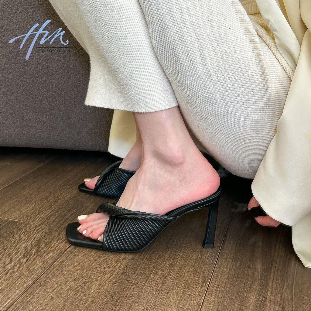 Giày Cao Gót Mũi Vuông Màu Đen Mơ Mộng Phong Cách Pháp Thời Trang Mùa Hè Cho Nữ