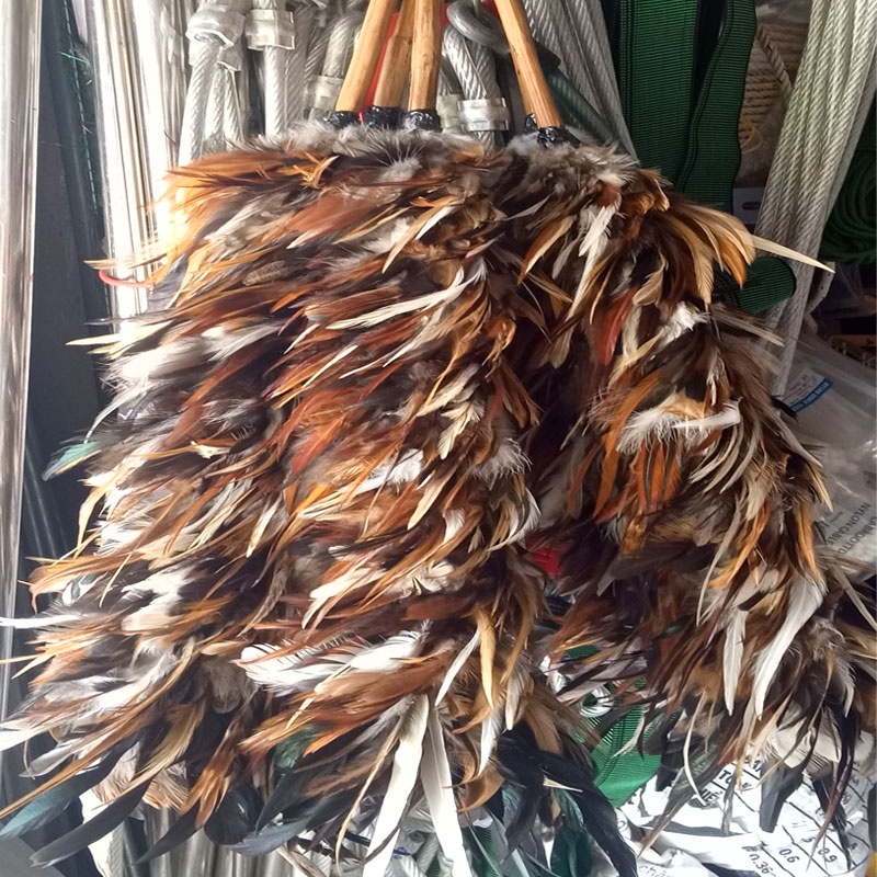 Chổi Lông Gà Trống Lớn