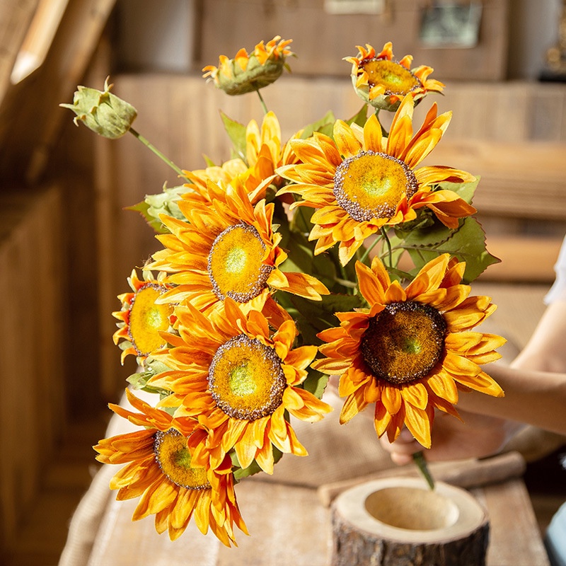 Xô thiếc vintage hoa hướng dương