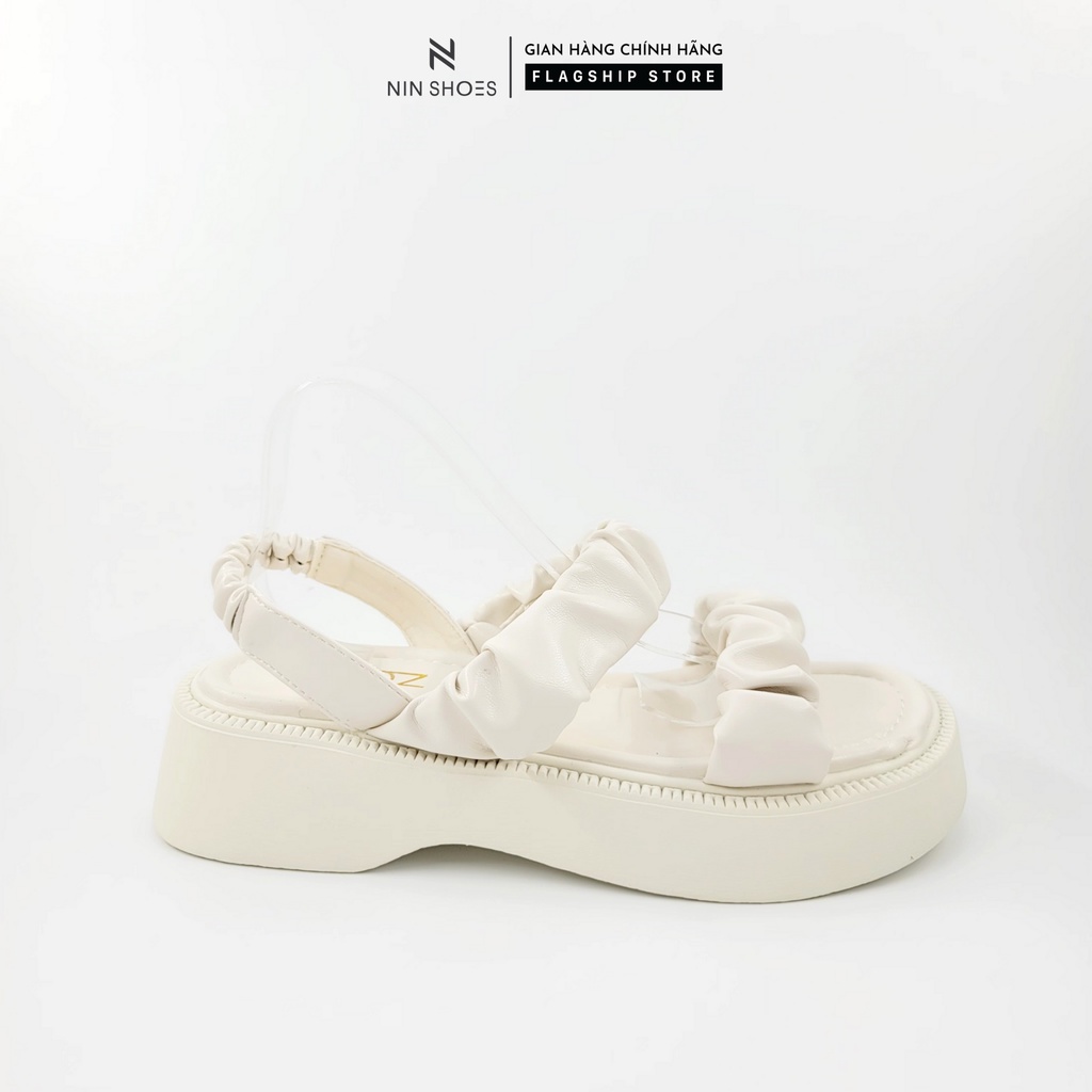 Dép lê nữ Ninshoes mũi tròn đế răng cưa 2 quai nhún chun gót chân hoy hit hè 2023