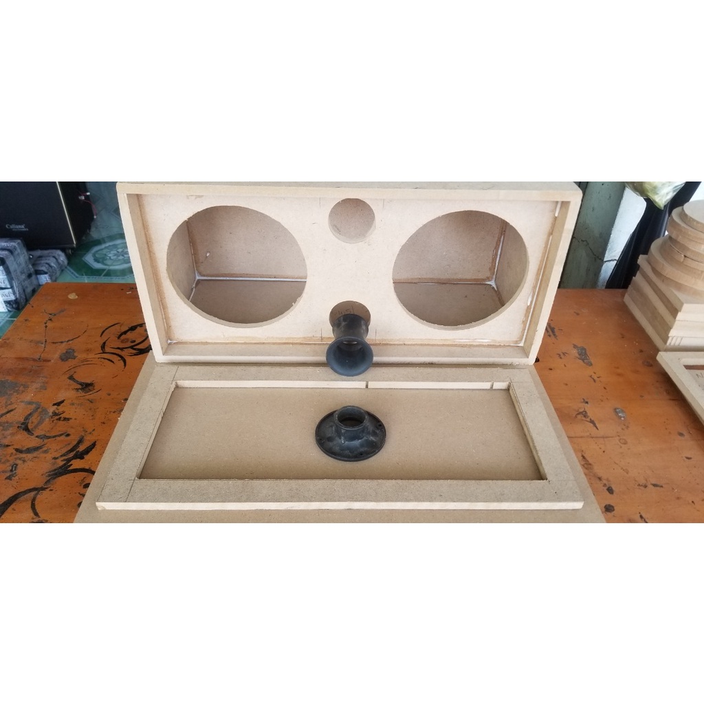 Box thô 20 đôi ngang 54cm kèm họng kèn ống hơi