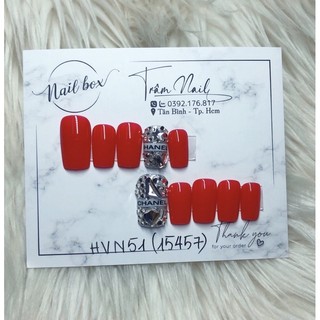 Nail box thiết kế đính đá bao ĐỎ