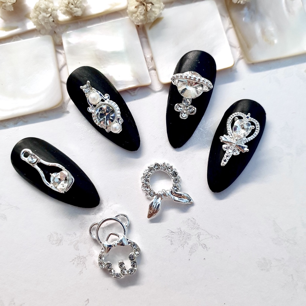 Charm nail gắn móng đính móng trang trí móng tay nghệ thuật bằng hợp kim các mẫu hottrend màu bạc