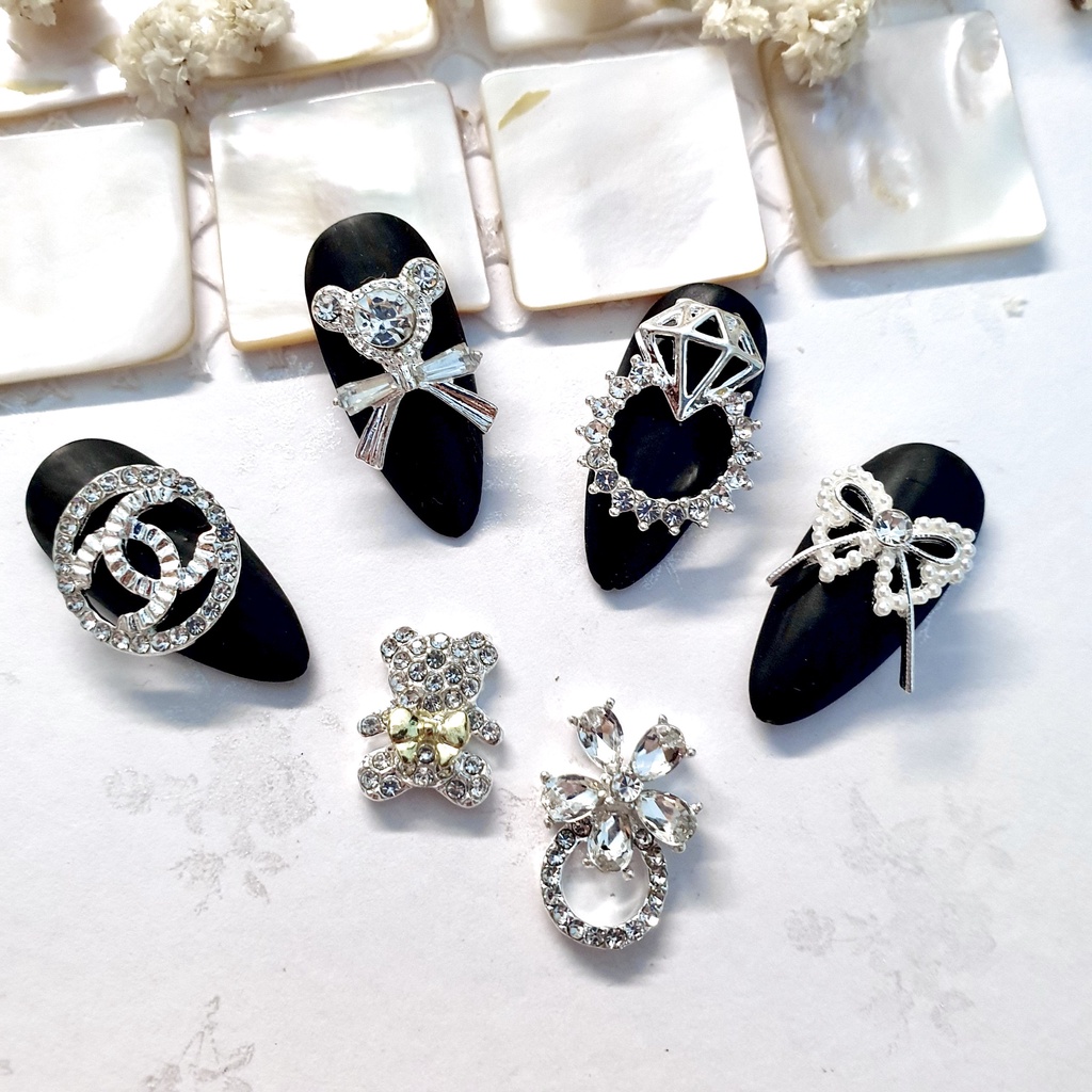Charm nail gắn móng đính móng trang trí móng tay nghệ thuật bằng hợp kim các mẫu hottrend màu bạc