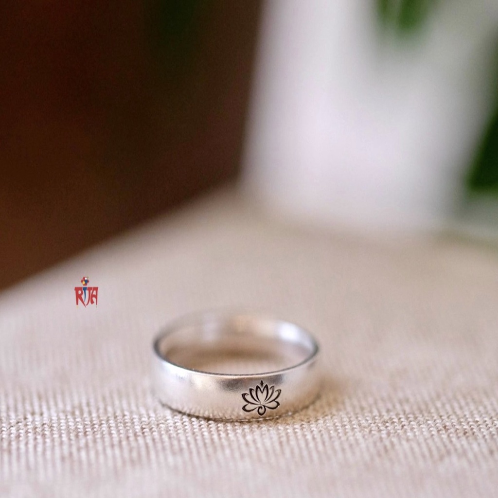 Nhẫn đeo tay, nhẫn bạc khắc hoa sen nhẹ nhàng, ý nghĩa - Rita Shop
