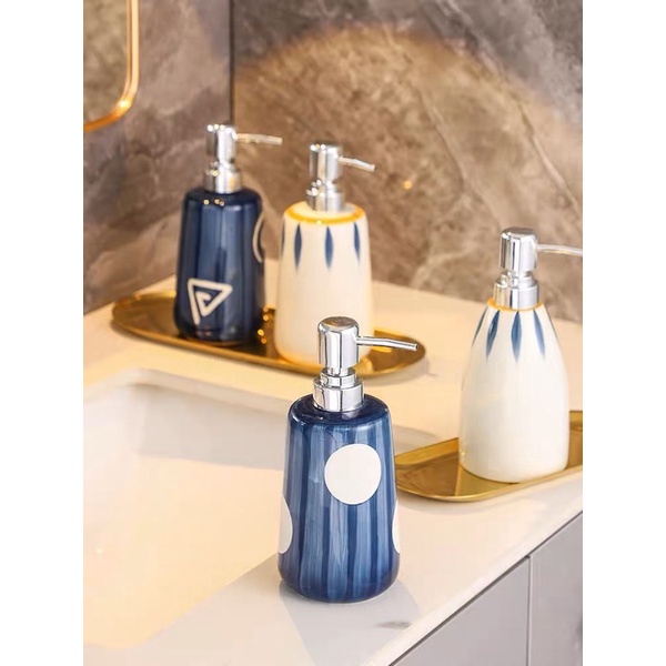Bình | chai | lọ sứ 440 ml đựng dầu gội , nước rửa tay , sữa tắm hoạ tiết độc lạ đẹp mắt