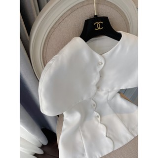 [6SIX closet] Áo JANGMI sóng cúc đá