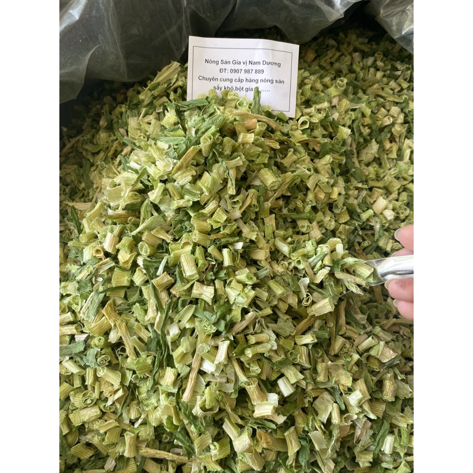 GỐC HÀNH LÁ SẤY KHÔ