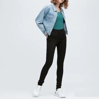 Quần jeans nữ màu đen