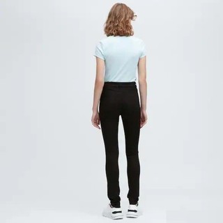 Quần jeans nữ màu đen