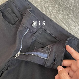 Quần jeans nữ màu đen