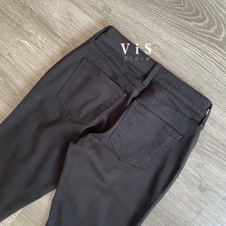 Quần jeans nữ màu đen