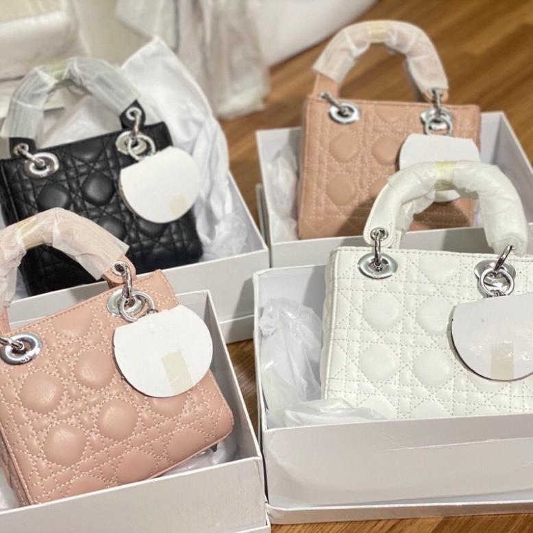 Siêu Rẻ - DI O Lady Bản 3 Ô Da Lì Khóa Bạc Full Box Siêu Đẹp