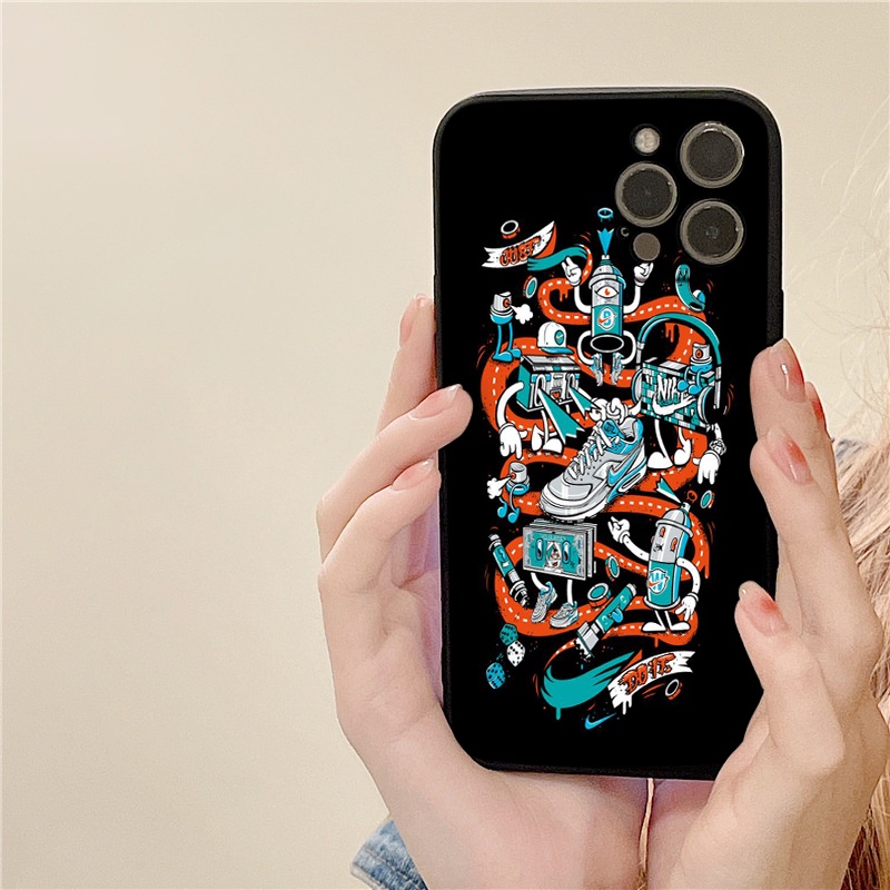 Ốp lưng iphone hình Giày và Những người bạn case 14plus 14 pro max 13 12 promax 11 mini 6 6s 7 8 plus x xr xs Se q6079
