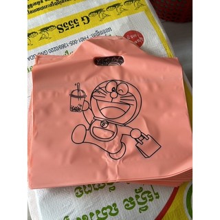 Túi đựng ly màu hồng in doraemon siêu cute