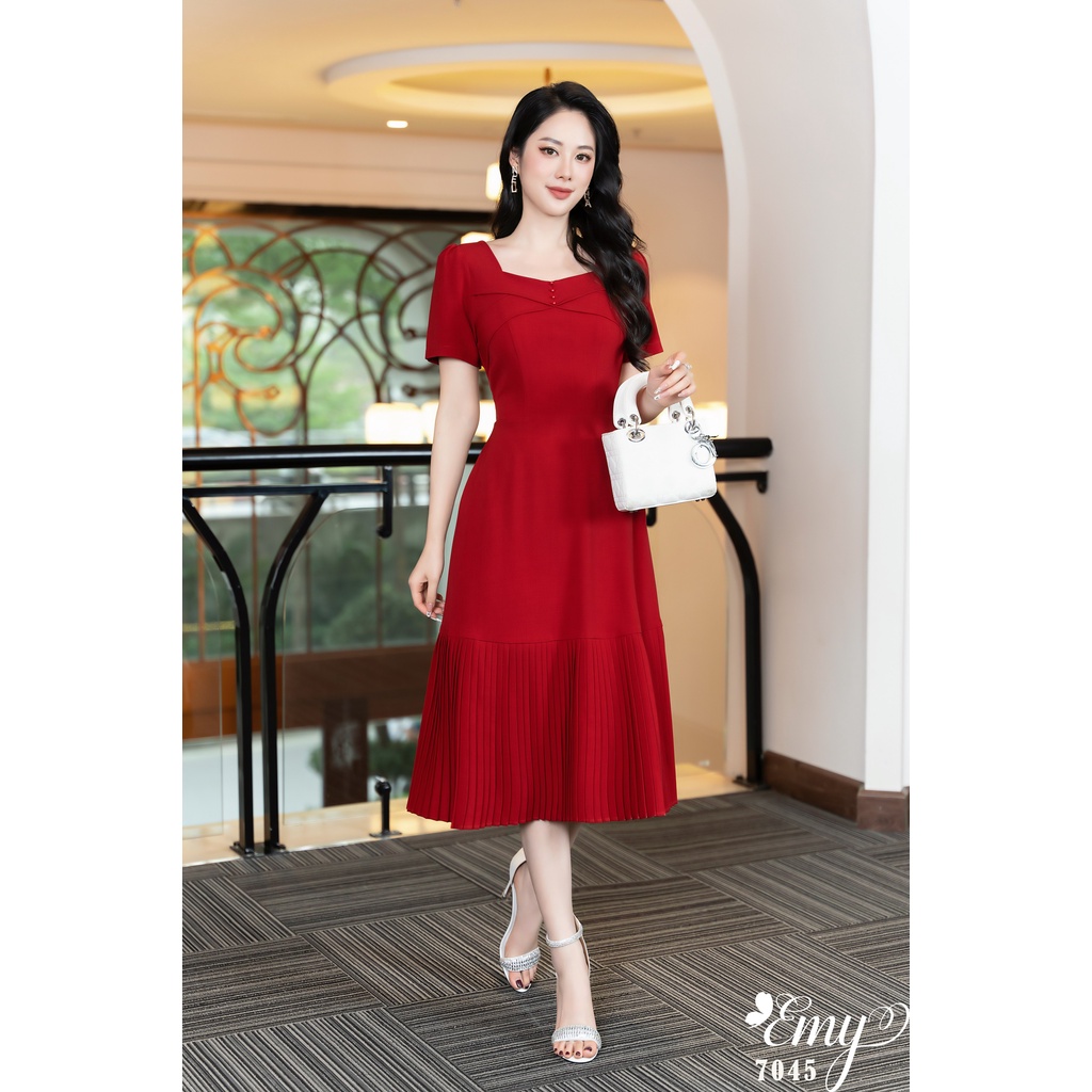 Đầm EMY EM7045 Xoè Midi Tùng Dập Ply