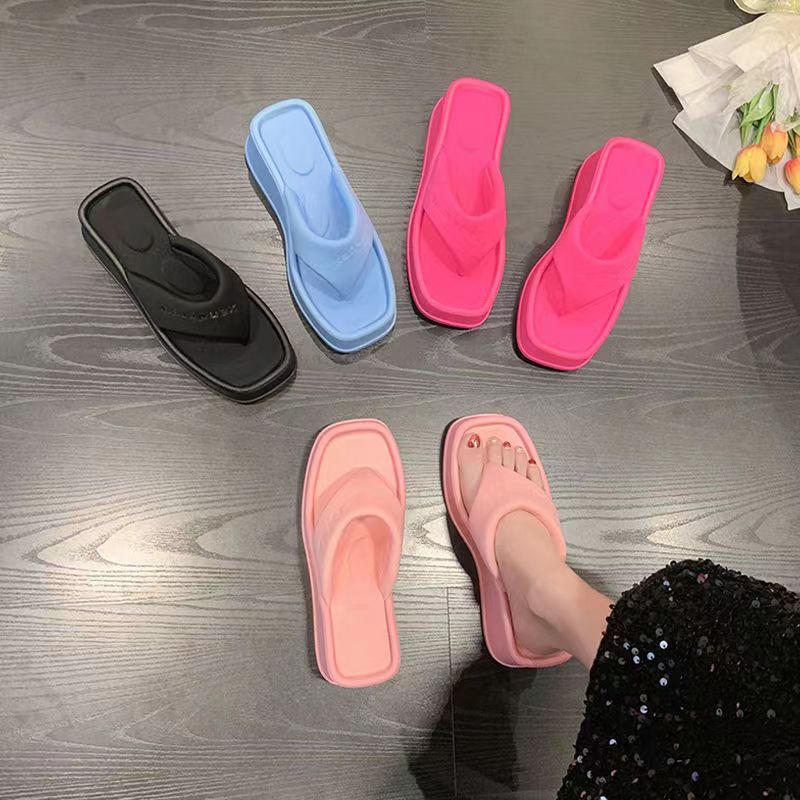 Dép bánh mì Dép đi biển thời trang mới