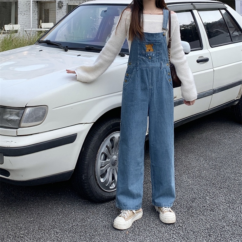 Quần yếm Jeans nữ JOLII.SG ống rộng hình gấu Pooh trẻ trung, năng động - thích hợp đi chơi, dạo phố
