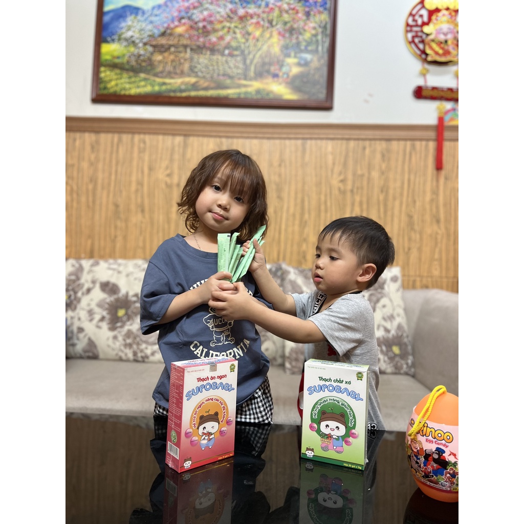 Thạch dinh dưỡng SUPOBABY giúp bé ăn ngon, bổ sung chất xơ, nhuận tràng cho bé phát triển toàn diện