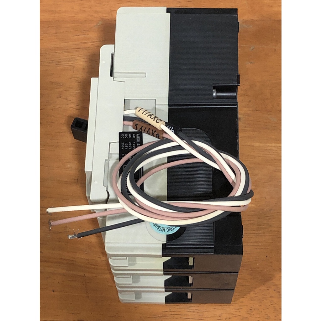 Cầu dao tự động MCCB Mitsubishi NF125-CW 63A,32A,125A