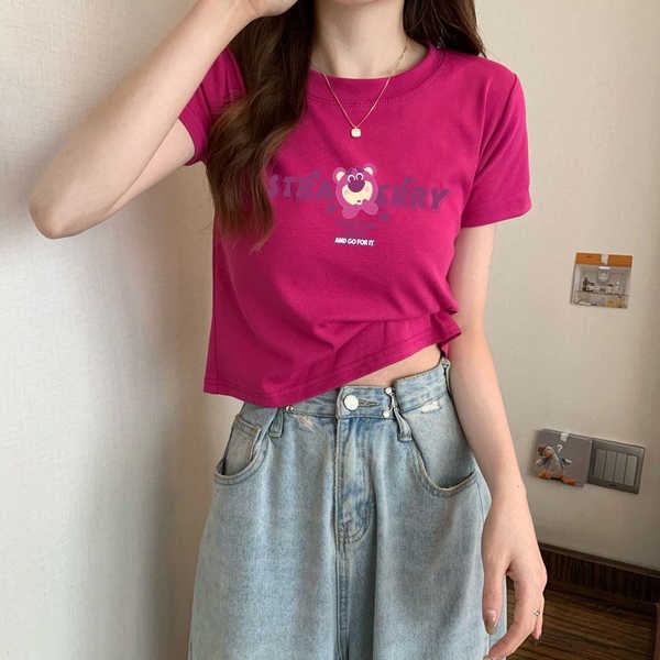 Áo thun thẳng vai gấu dâu tây màu thanh long phiên bản Hàn Quốc